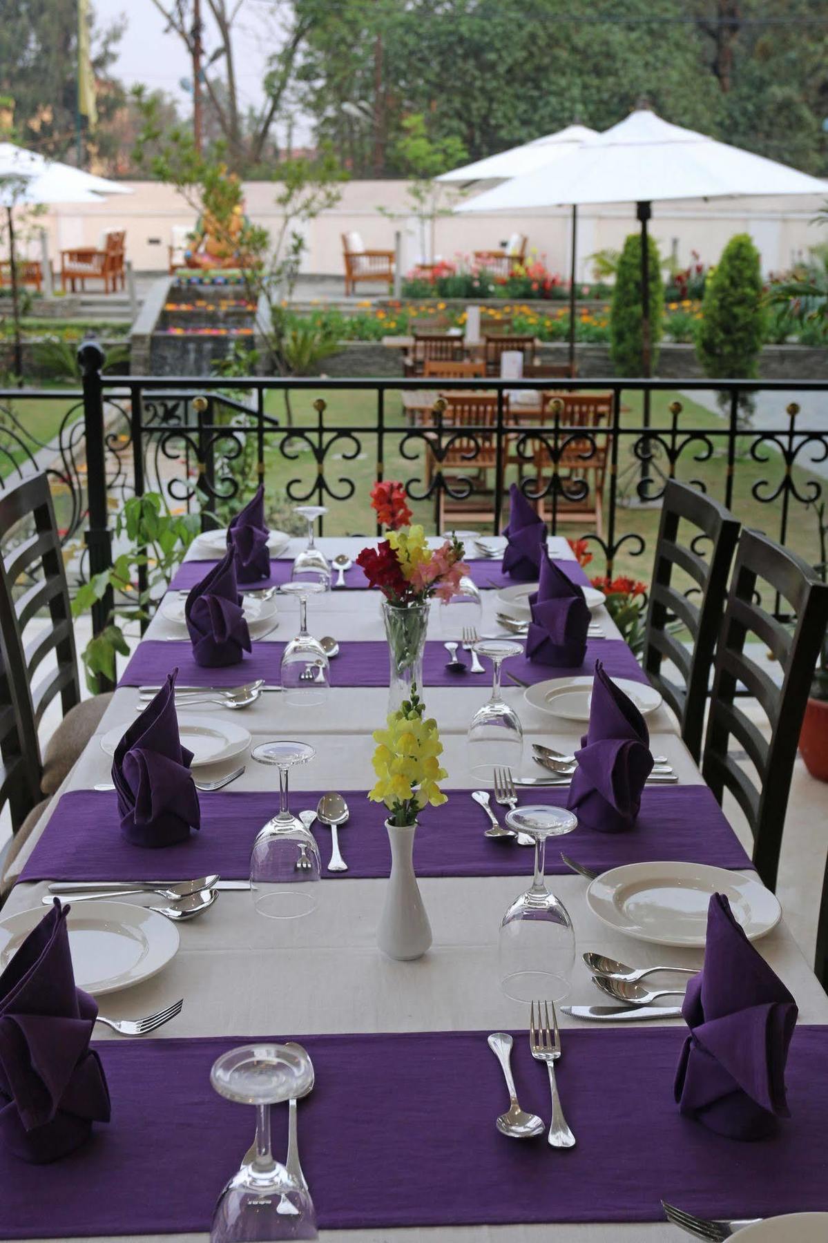 Hotel Harmika Catmandu Exterior foto